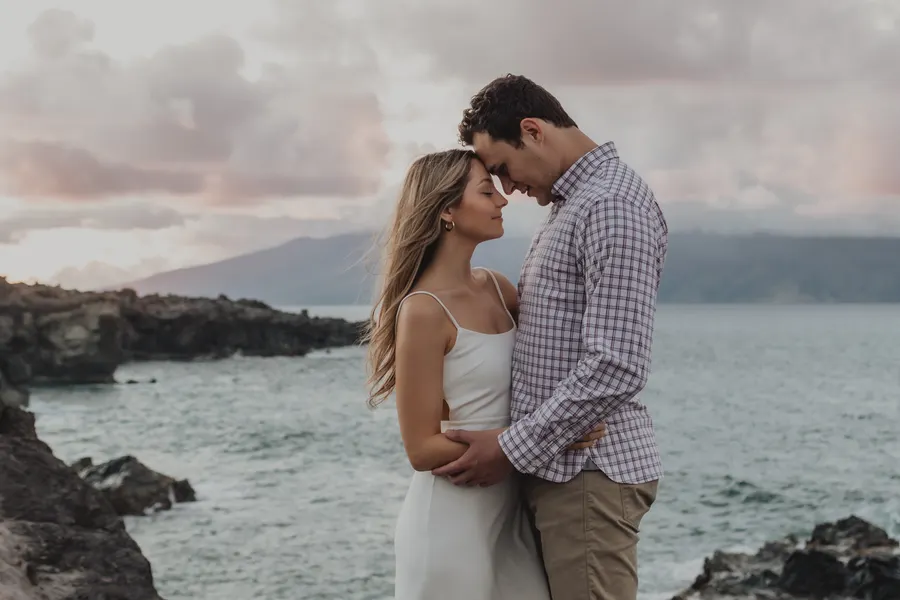 Maui proposal and engagement photo by Jessie Hawaii Photography