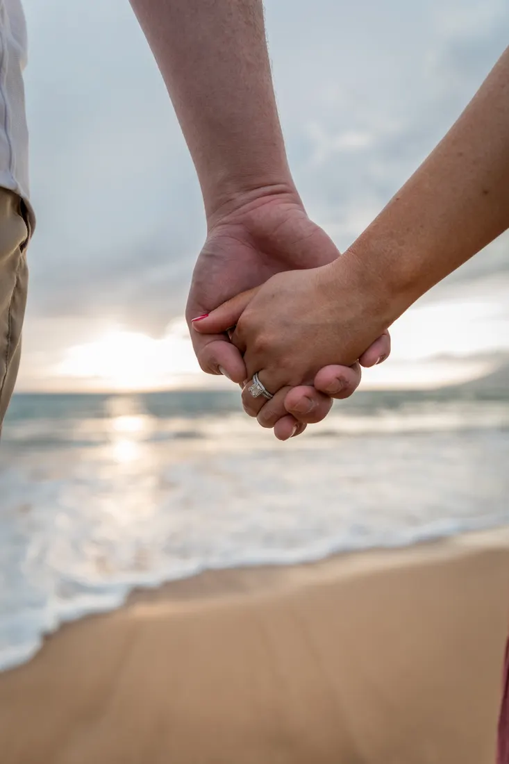 Maui proposal and engagement photo by Jessie Hawaii Photography