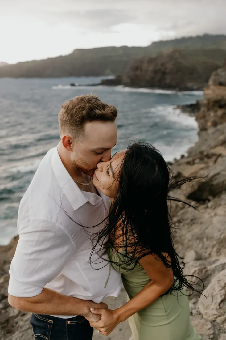 Maui proposal and engagement photo by Jessie Hawaii Photography