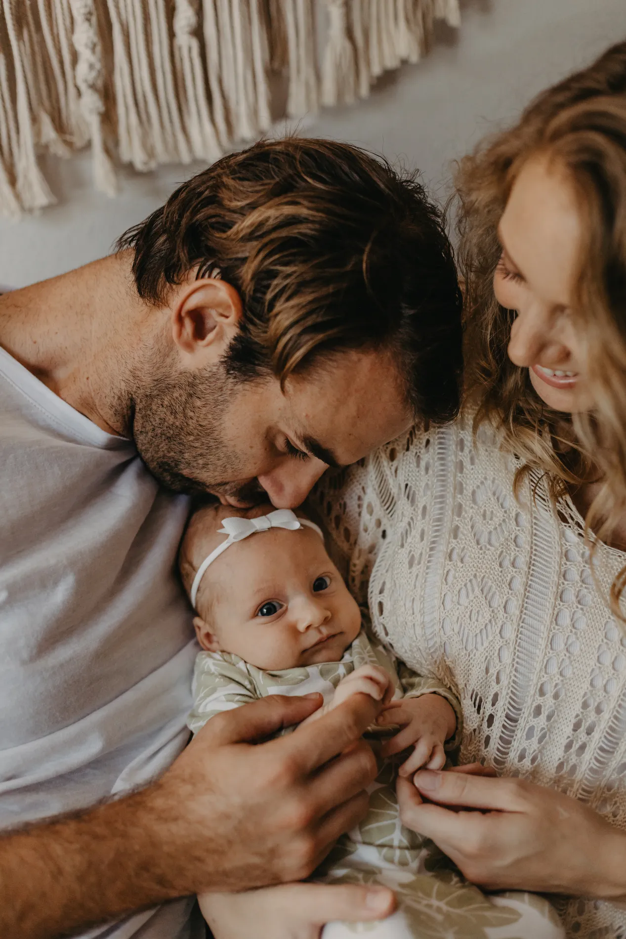 Family photographed on Maui by Jessie Hawaii Photography
