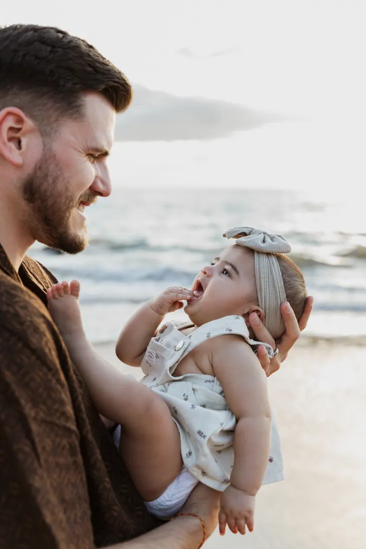 Family photographed on Maui by Jessie Hawaii Photography
