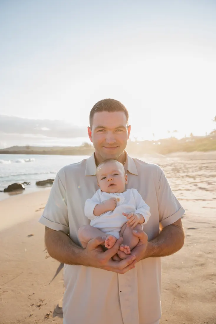 Family photographed on Maui by Jessie Hawaii Photography