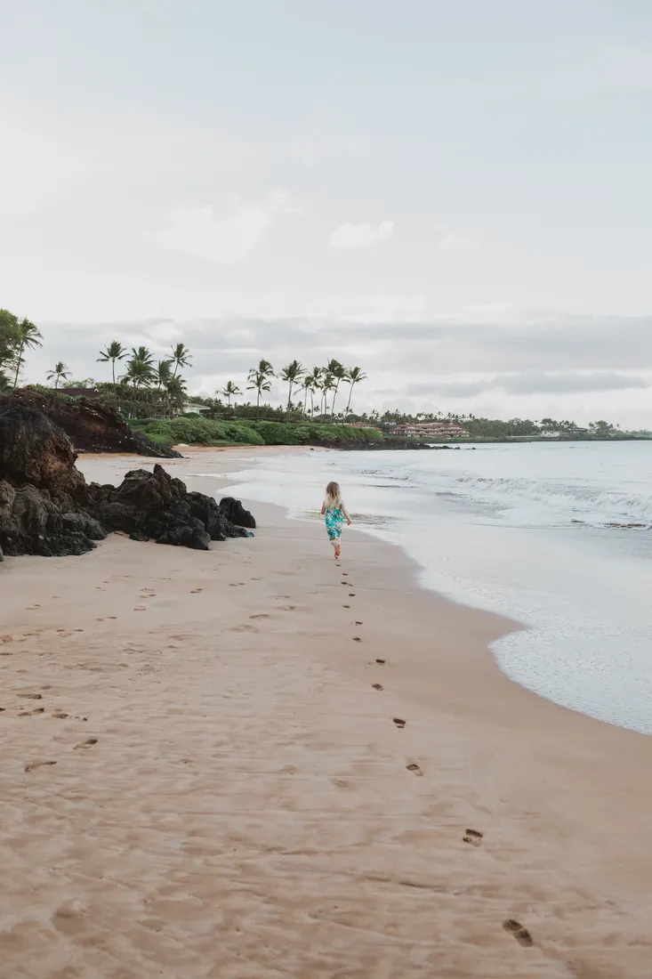 Family photographed on Maui by Jessie Hawaii Photography