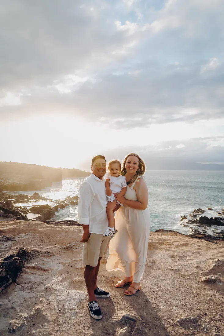 Family photographed on Maui by Jessie Hawaii Photography