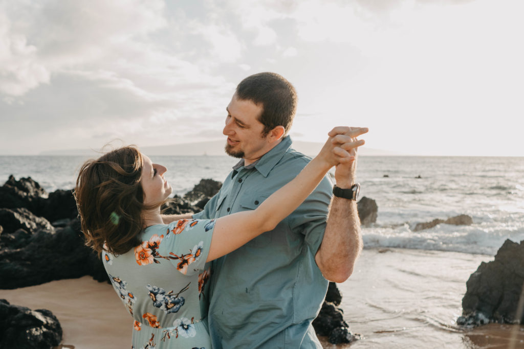 maui photographer, family session, sun and sea photography