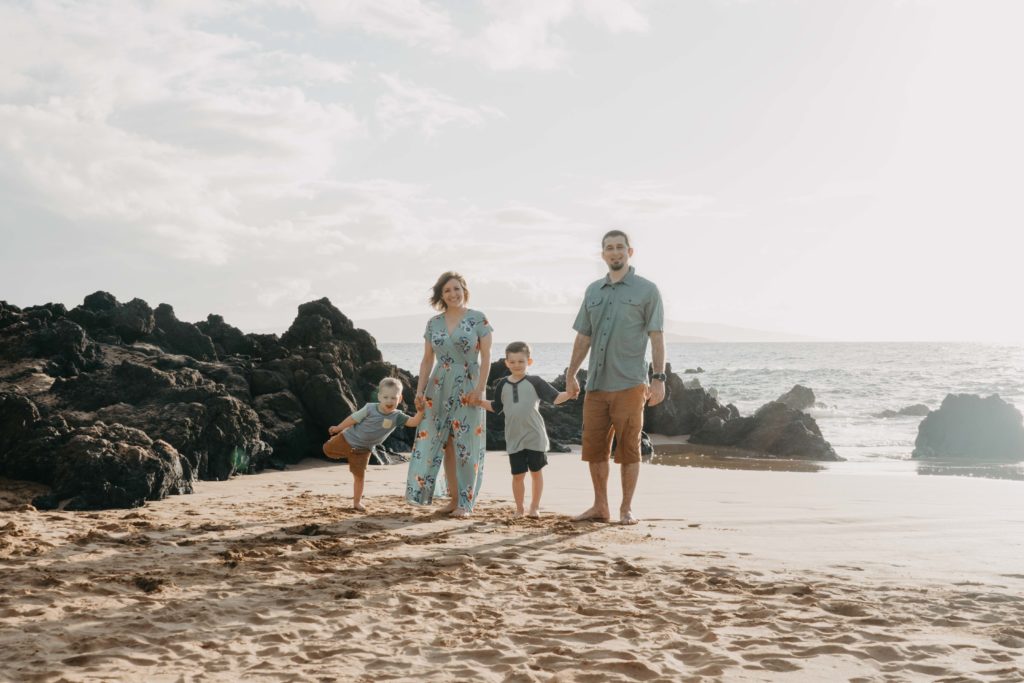 maui family photographer, family session, sun and sea photography